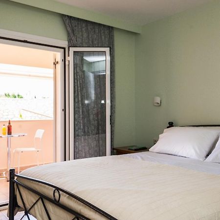 Avyssos Residents Aparthotel Kalamáki Kültér fotó