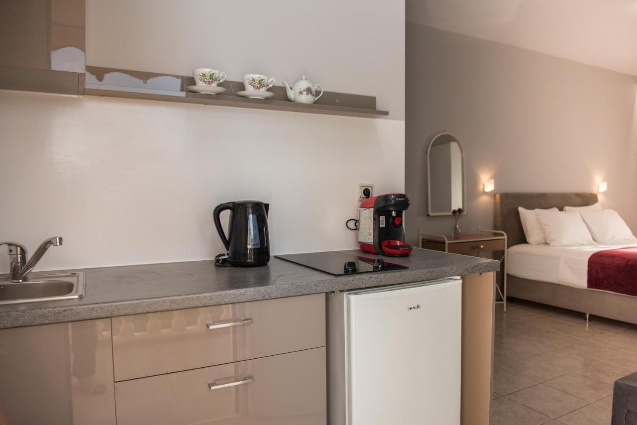 Avyssos Residents Aparthotel Kalamáki Kültér fotó