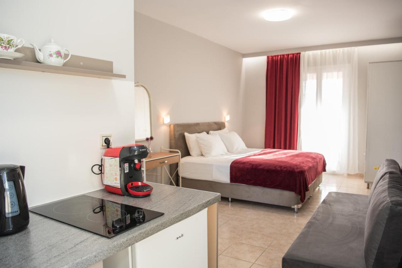 Avyssos Residents Aparthotel Kalamáki Kültér fotó