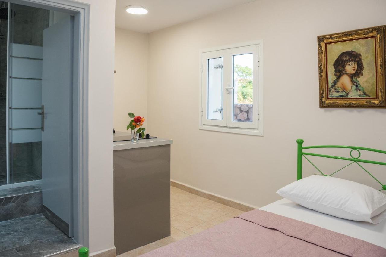 Avyssos Residents Aparthotel Kalamáki Kültér fotó